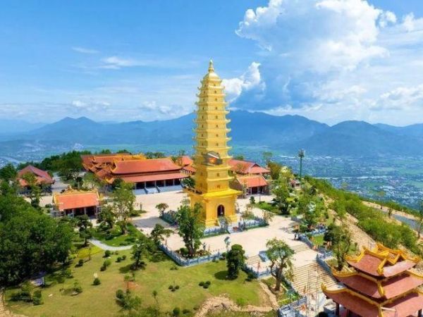 Best time to visit Nha Trang pagodas